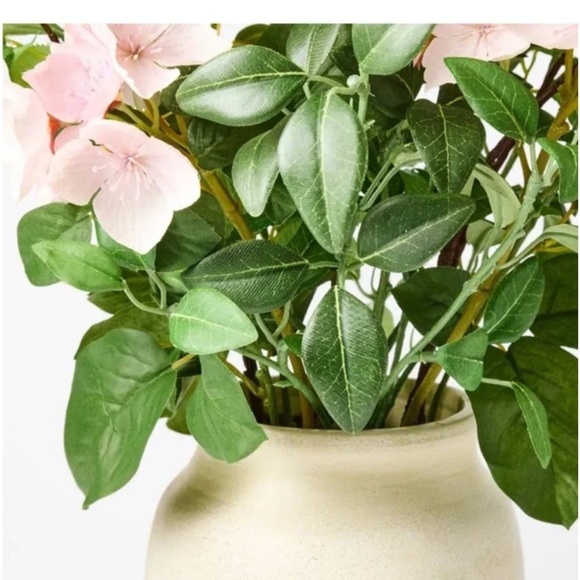 NWT Threshold with Studio McGee Pink Floral Arrangement in Vase - Picture 4 of 11